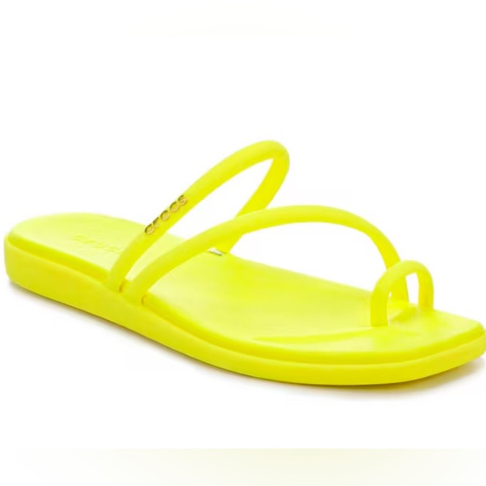 CROCS Sandals - NWOT ☀️